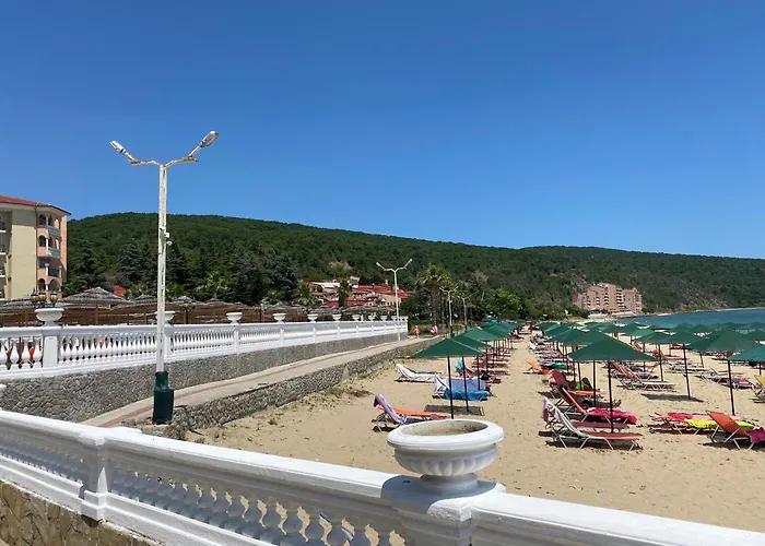 Andalusia A602 Elenite דירה